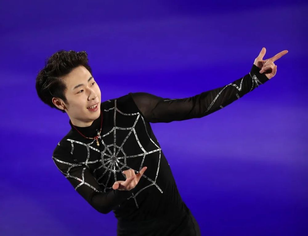 在线播放亚洲精品